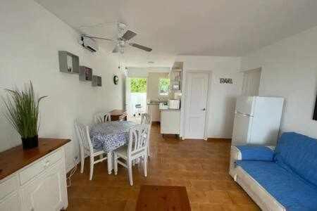 Gregal Castell Sol Arenal De Castell Apartment Arenal d'en Castell Exterior photo