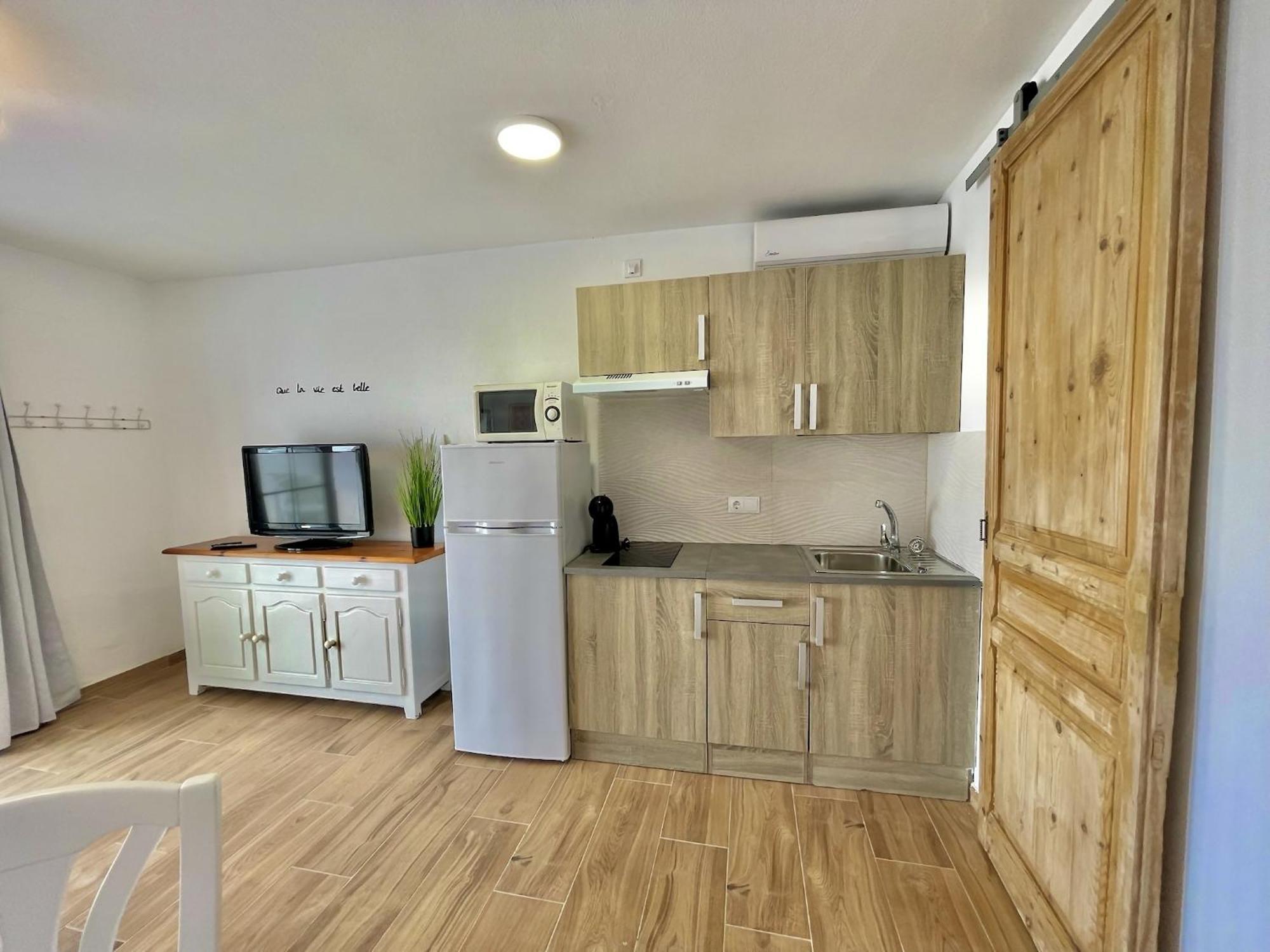 Gregal Castell Sol Arenal De Castell Apartment Arenal d'en Castell Exterior photo